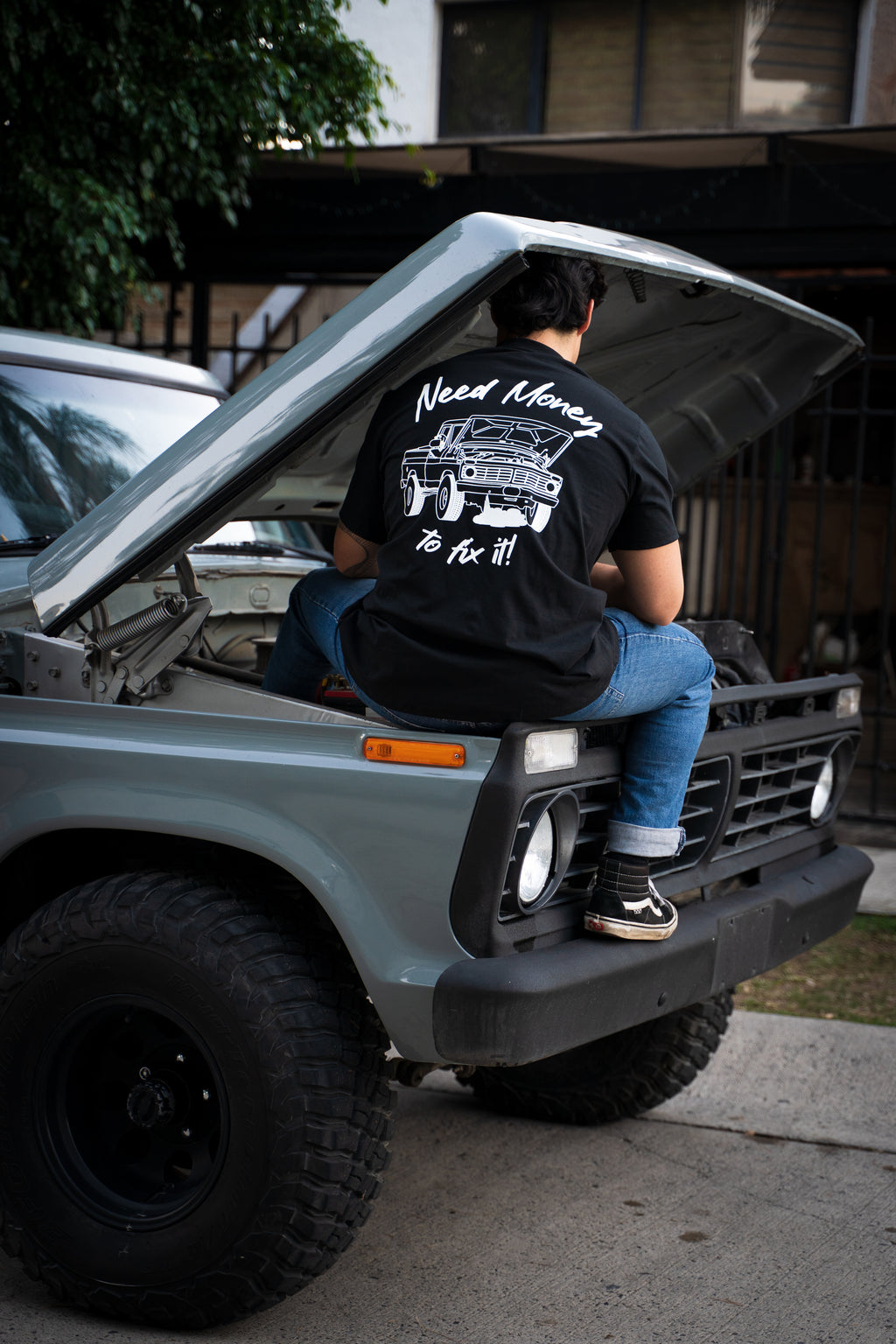 Griselda Need Money to fix it