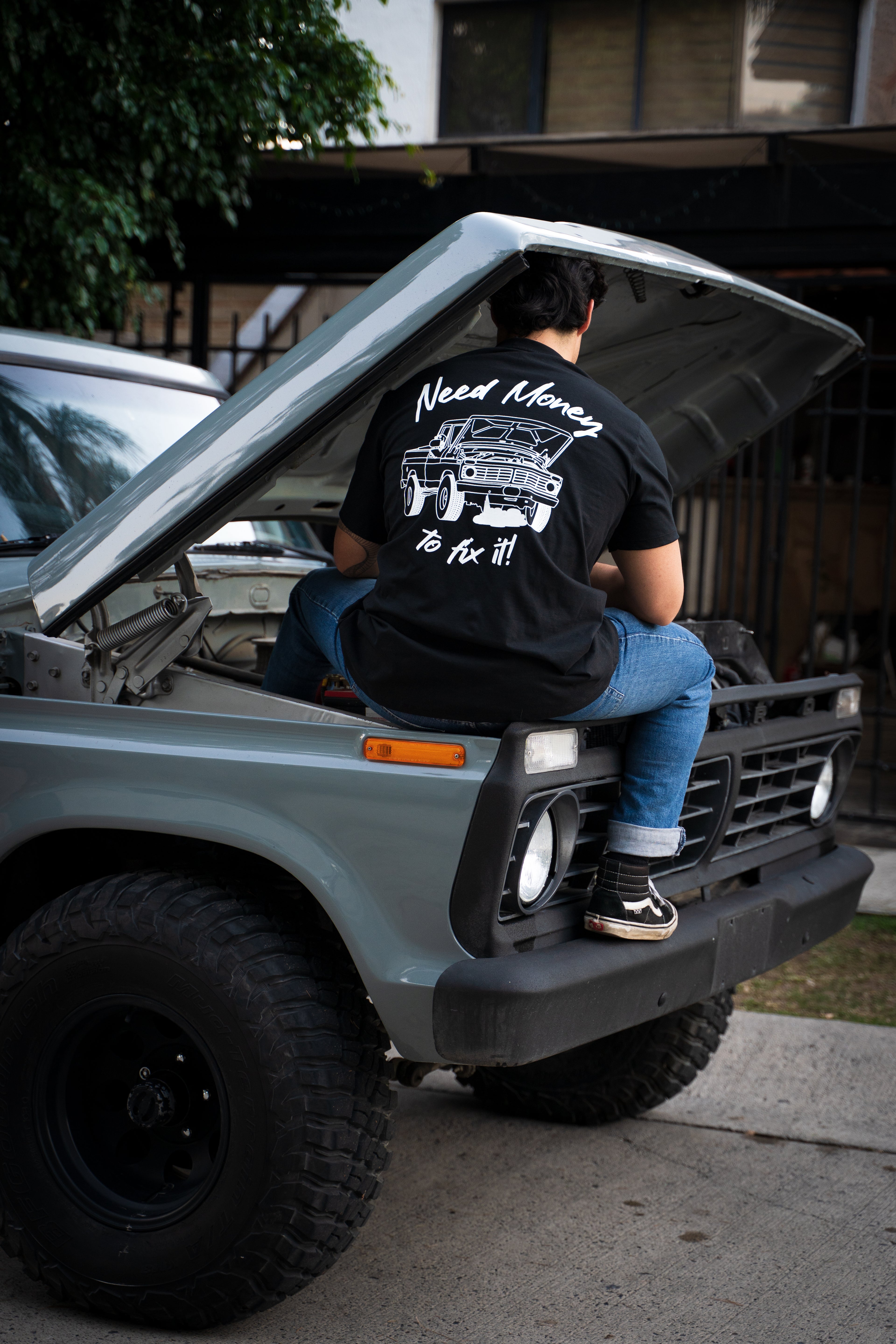 Griselda Need Money to fix it